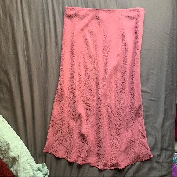 90s Flowy Long Skirt - Picture 3 of 11